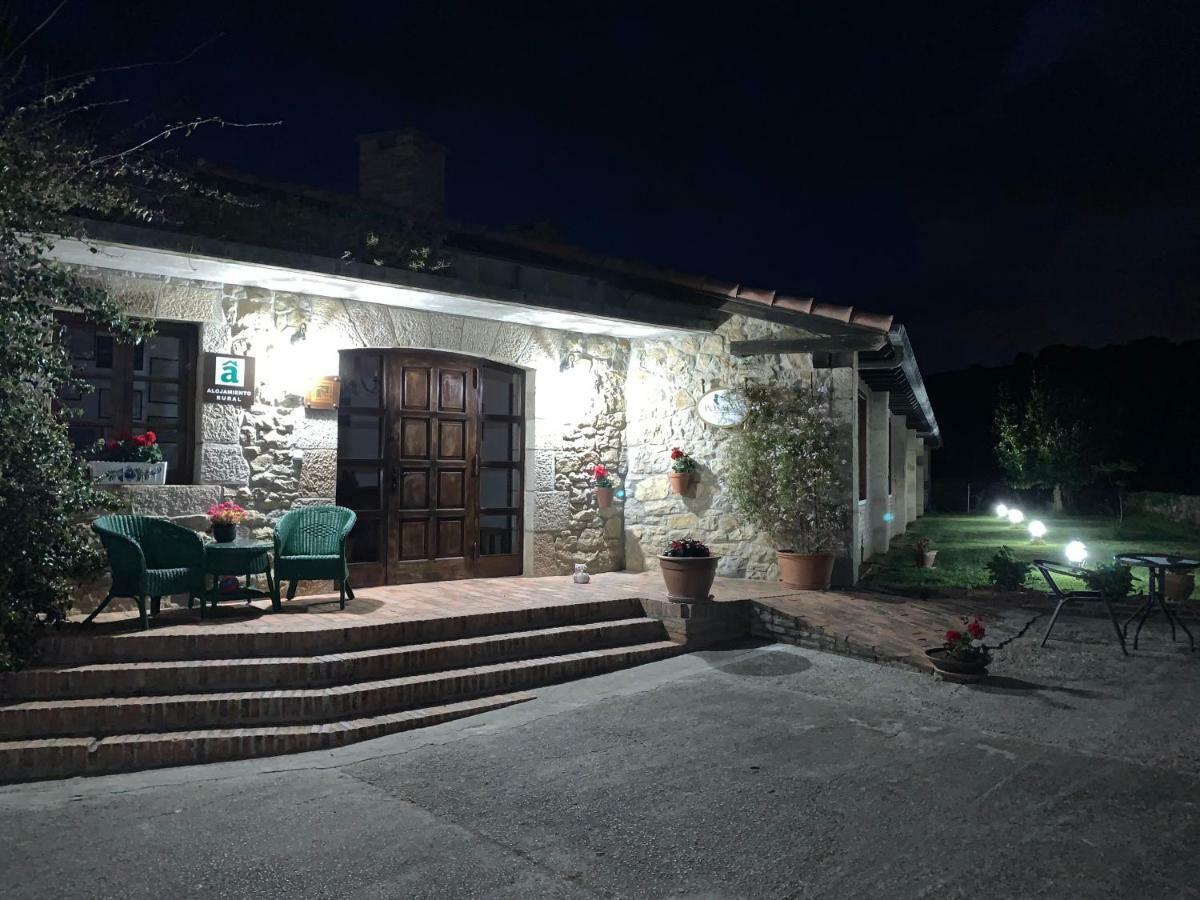 Pensjonat Posada La Roblera Orena Zewnętrze zdjęcie
